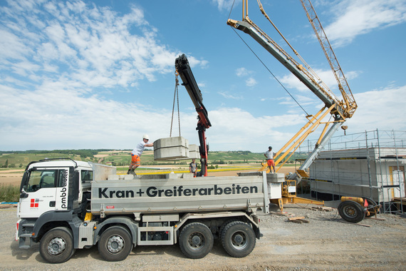 PMB_169.jpg PMB_169.jpg