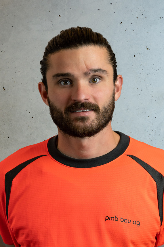 Dardan Muji Dardan Muji